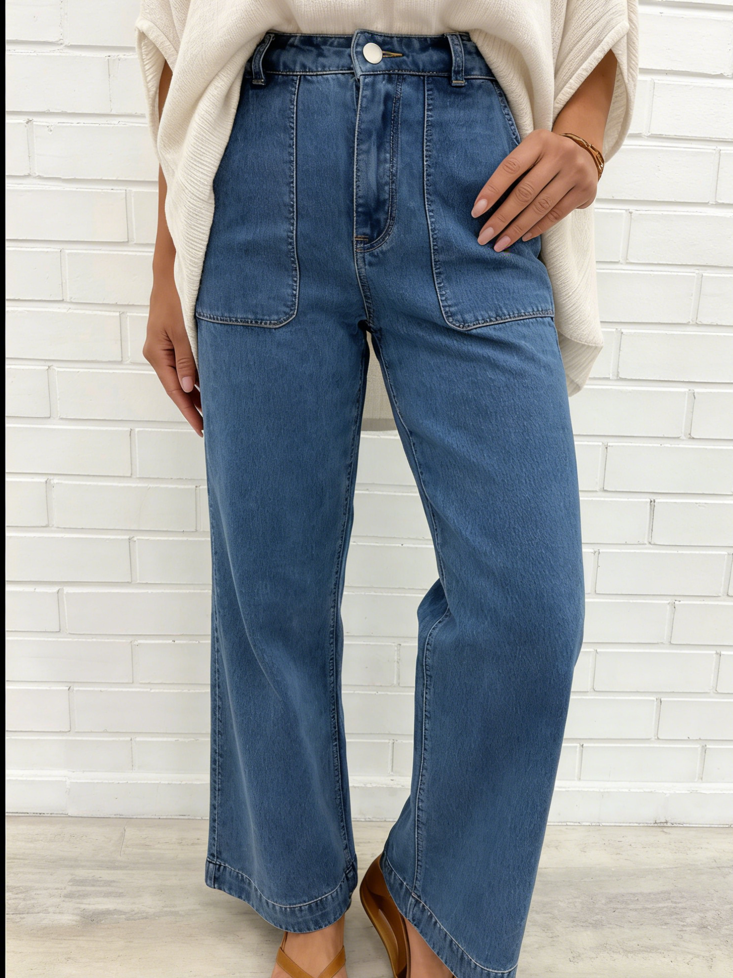 Light Wash High Waisted Wide Leg Jeans